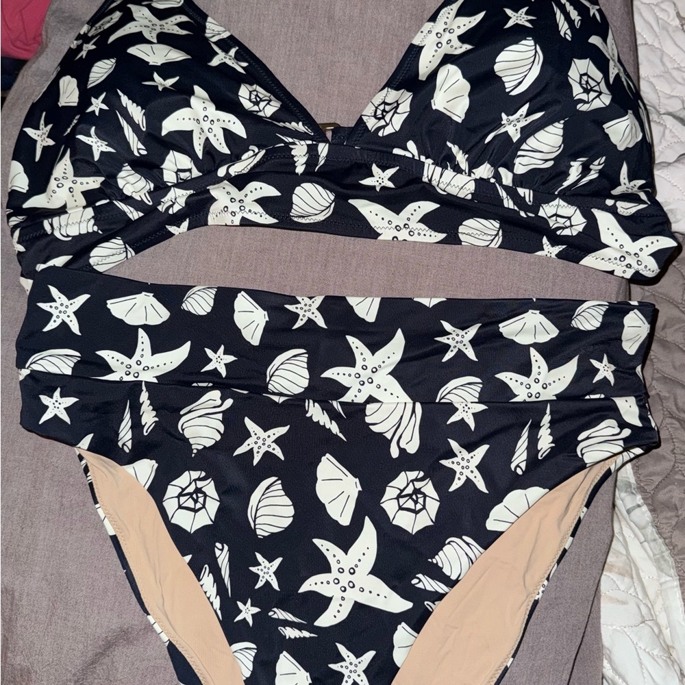 MeUndies Starfish Bikini - Black and Cream